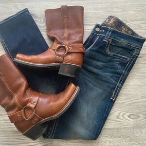 Buckle Black No. 146 Straight 24x32 slim fit, mid-rise NEW